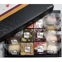 모찌(8개) + 찰떡(12개)

냉동보관